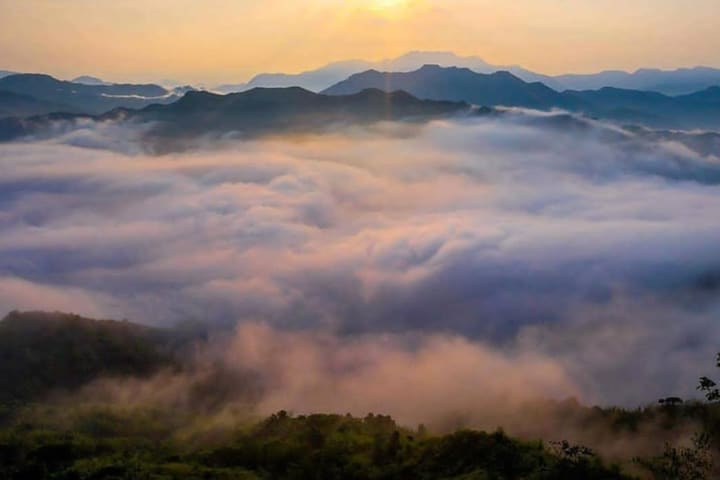 黎刹马永诺巴山与卡亚布双峰一日健行之旅