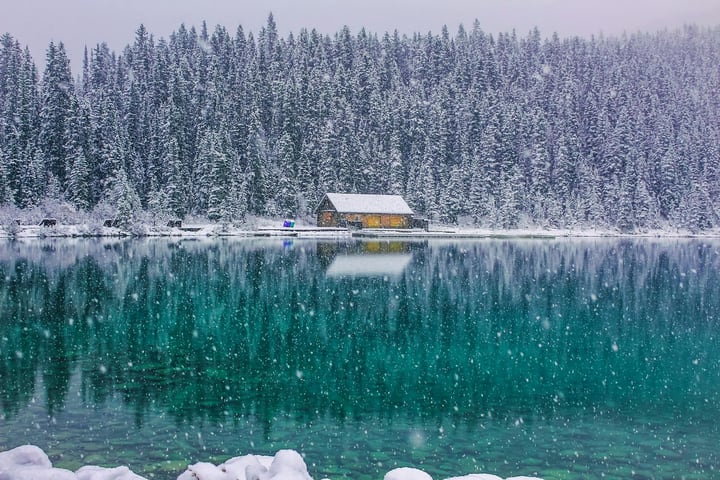 Tur Sehari Penuh Banff Lake Louise & Moraine Lake