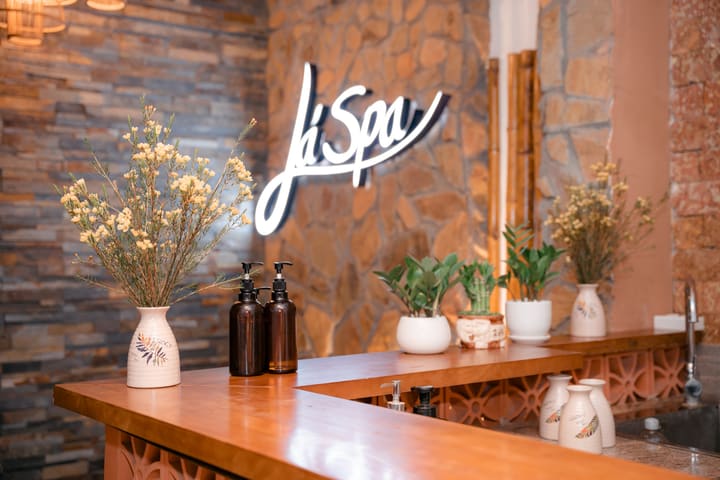 La Spa 16, Pengalaman Nourishing Shampoo & Massage di Hanoi