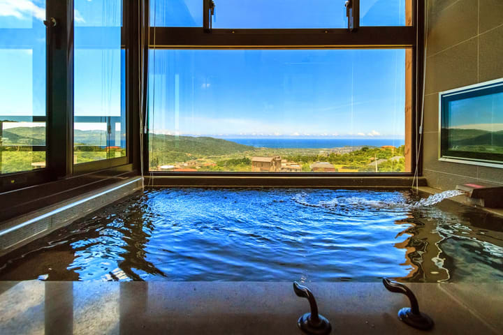Yanminshan Jiaxin Resort Hot Spring Experience in Taipei