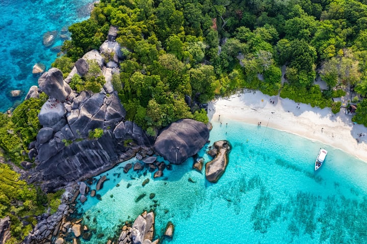 Tur Sehari Kepulauan Similan dengan Katamaran atau Speedboat