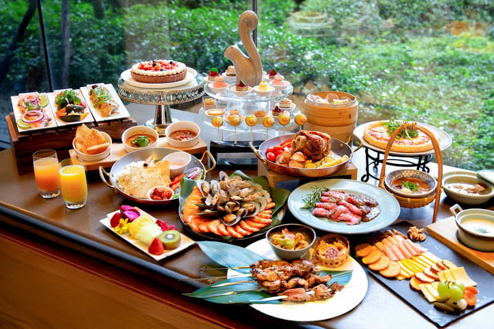 Taipei Marriott Hotel - Garden Kitchen - Jiannan Road MRT Station