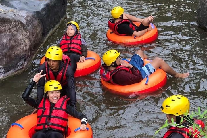 Ubud Cave Tubing Adventure in Bali