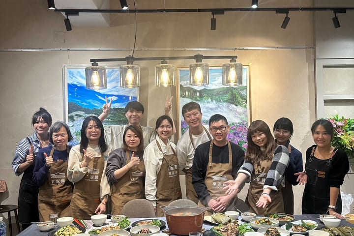 Taipei: Karenko Indigenous Cuisine Experience Kitchen - Dadaocheng
