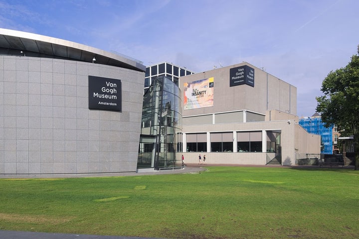 Amsterdam Van Gogh Museum Half-Day Private Tour