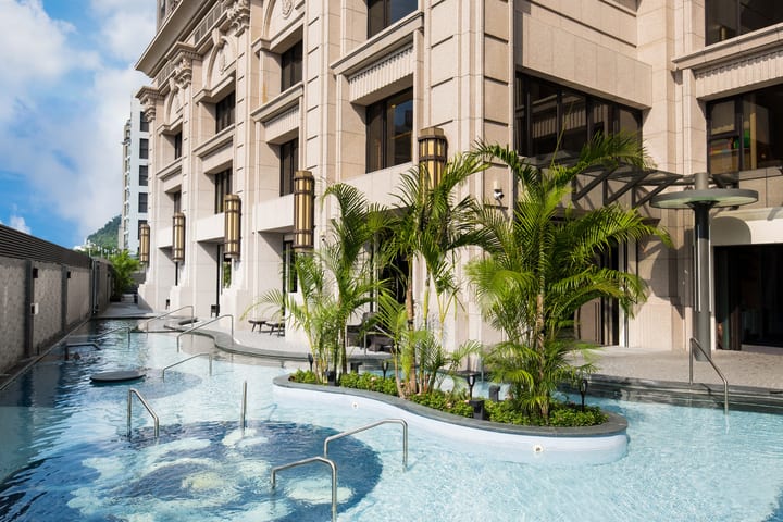 Yilan: Zhongtian Resort Hotel - Kolam Spa Air Hangat Qingbo & Pemandian Air Panas dengan Pemandangan