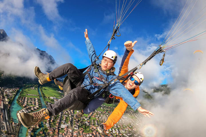 Interlaken: Penerbangan Paralayang Tandem dengan Pilot "The Golden Eagle"