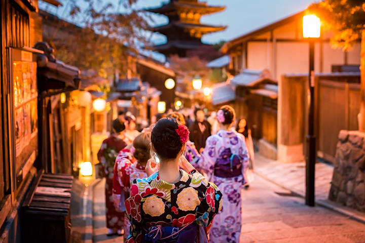 京都祇园夜间导览徒步之旅（3小时）