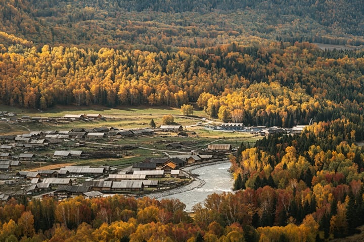 Tur Pribadi Xinjiang Utara Grand Loop Kanas + Ili Pilihan 7-9 Hari