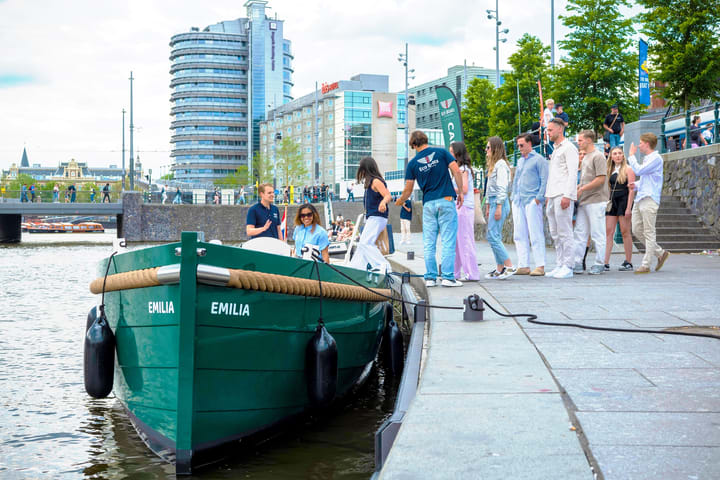 Amsterdam: Canal Cruise Terbaru dengan pilihan minuman
