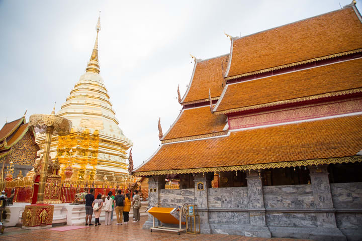 Doi Suthep dan Wat Pha Lat Sunrise Tour - Setengah Hari