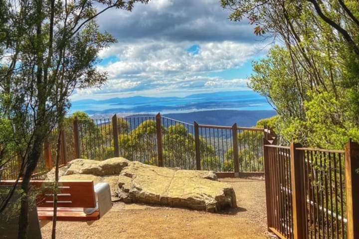 Mt. Wellington Guided Tour dari Hobart