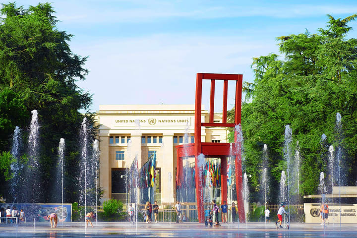 Geneva City Tour dengan Boat Cruise dan/atau Annecy Tour Opsional