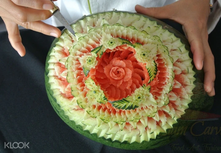 古本】【洋書】The Art of Thai Vegetable and Fruit Carving