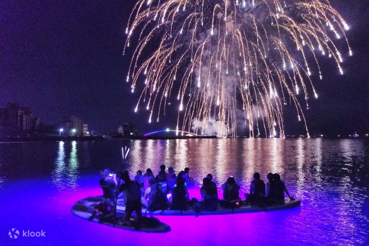 Nighttime Oceanic Sup At 19 Penghu International Fireworks Festival In Penghu Taiwan Klook Singapore