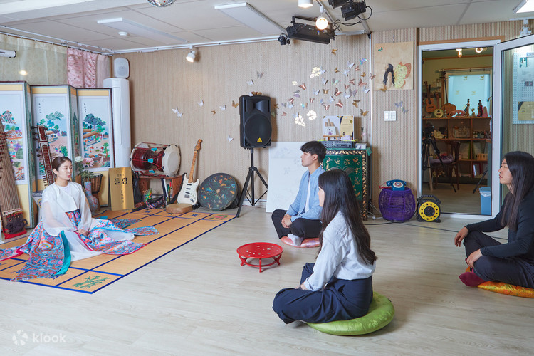 Korean Traditional Tea and K Folk Songs 