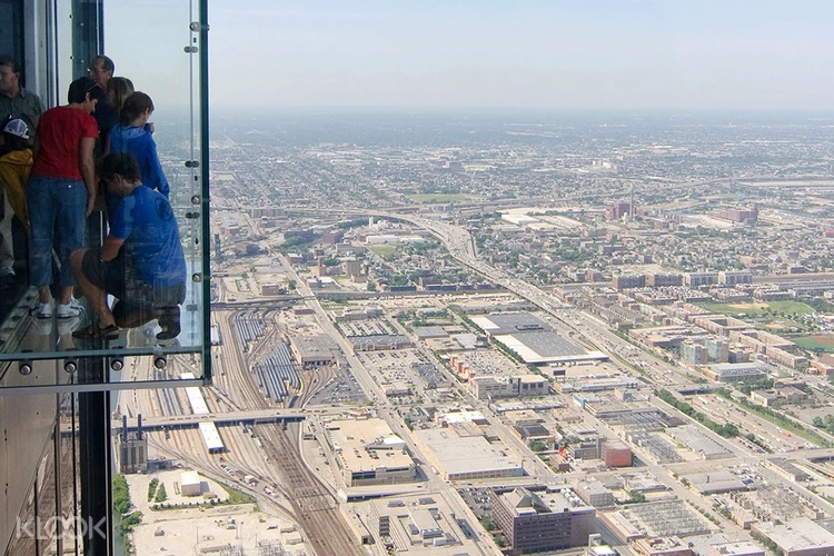 Willis Tower Skydeck Ticket Chicago Usa Klook