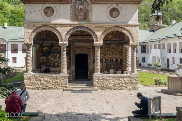 Balea Lake Curtea De Argeș Cathedral And Cozia Monastery Private Day Tour From Sibiu Romania Klook Us