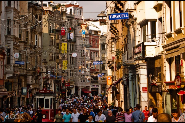 Istiklal Street Beyoglu Walking Tour From Istanbul