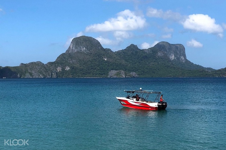 El Nido Tour C In A Luxury Speedboat In Palawan