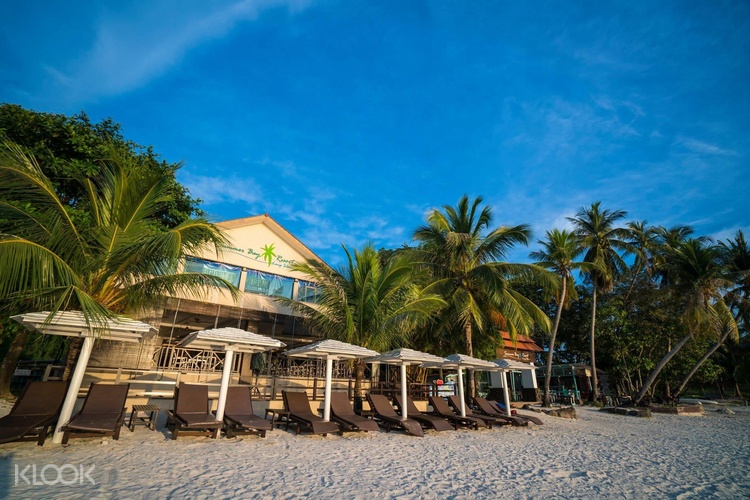 3d2n Summer Bay Resort Stay With Snorkeling Blue Tear Tour At Lang Tengah Island Klook Malaysia