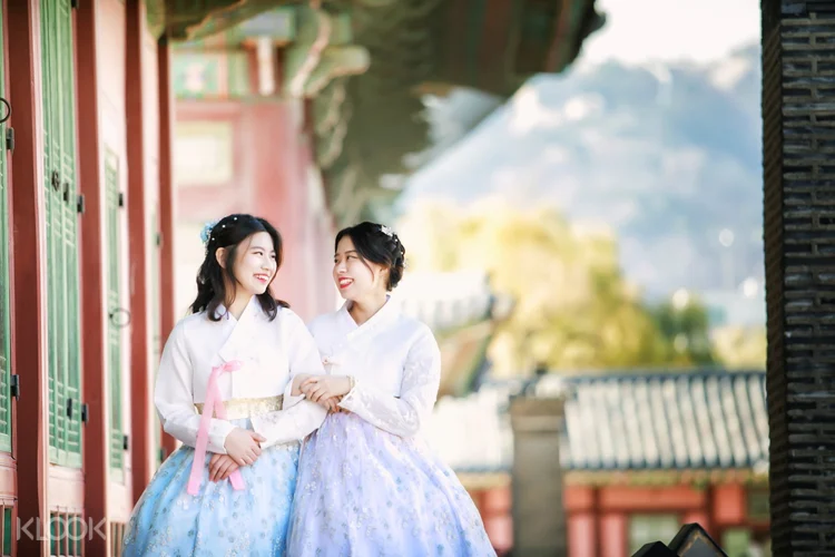 Book Hanbok Rental Voucher At Gyeongbokgung Store In Hanboknam