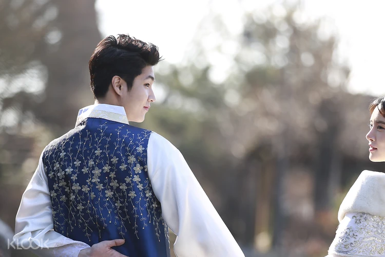 Hanbok Rental Voucher At Jeonju Hanok Village Hanboknam Store