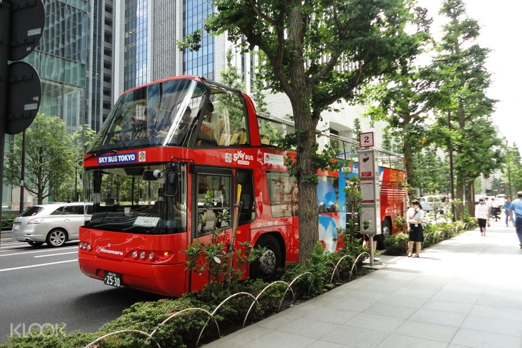 Hop On Hop Off Tour On Sky Hop Bus Tokyo