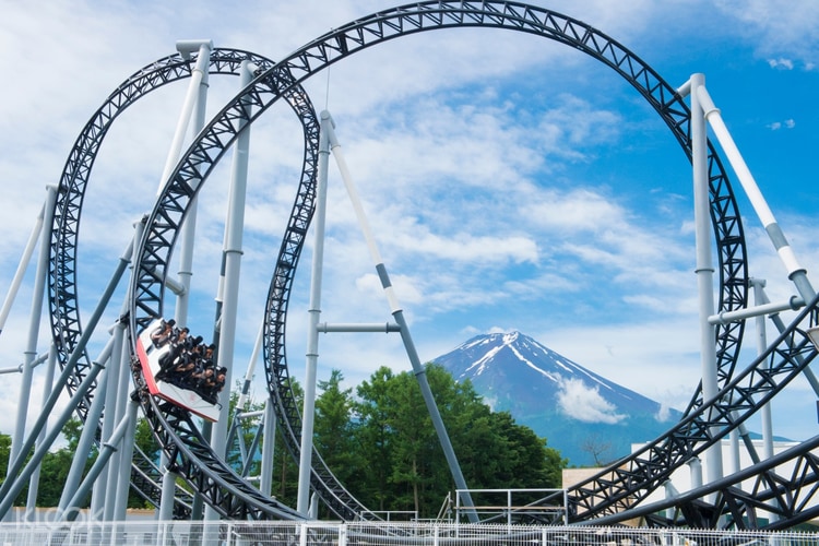 Ve Free Pass Cong Vien Fuji Q Highland