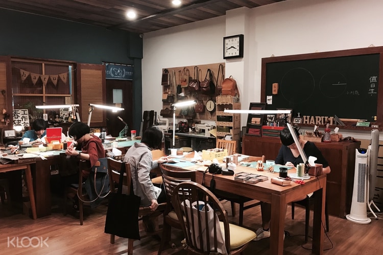 Handmade Leather Crafts Workshop Advanced Course Klook Us