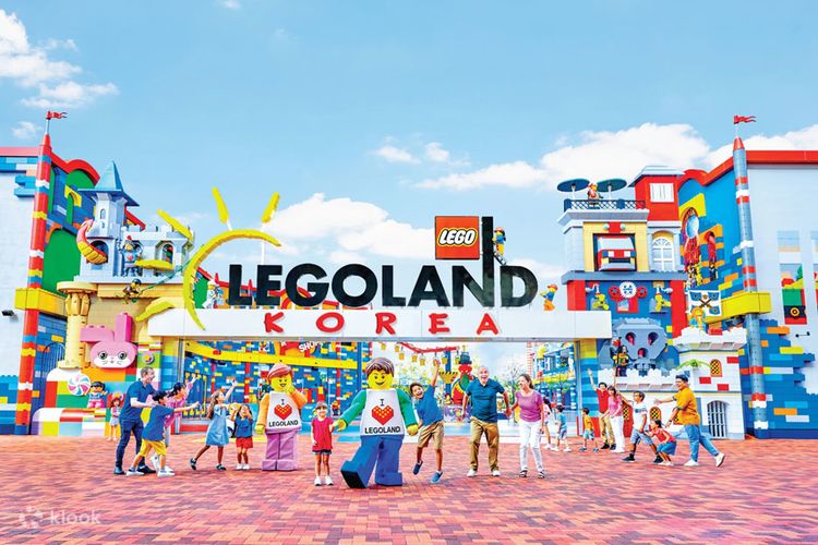 Largest legoland on sale