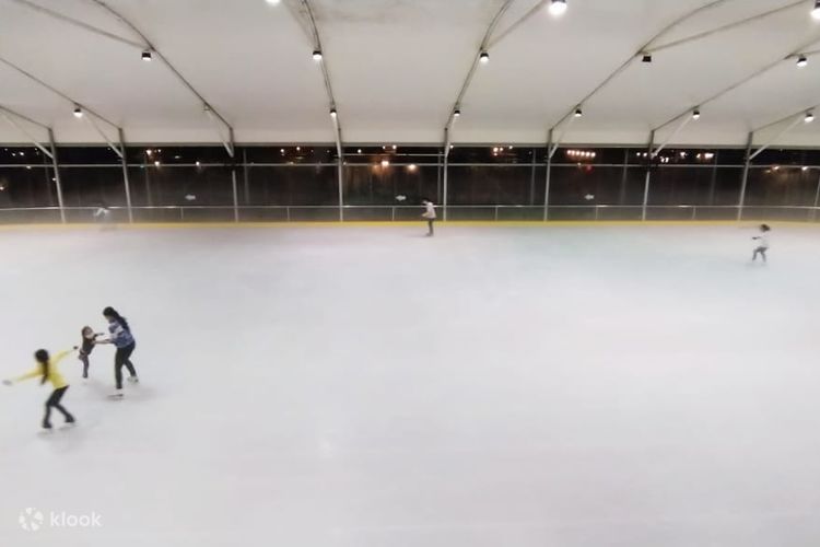 Ice skating sales pvj