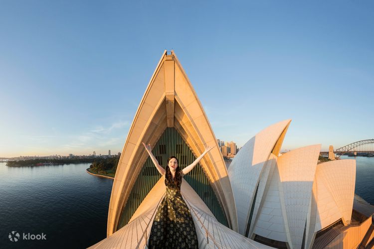 Sydney Opera House Outfit Ideas - 15 Looks You'll Love