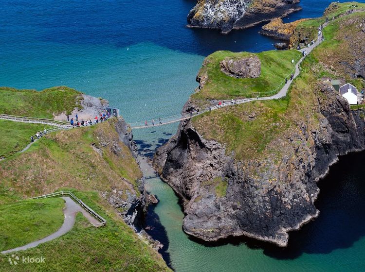 Giant's Causeway and Carrick-a-Rede Rope Bridge Tour from Dublin - Klook  Canada