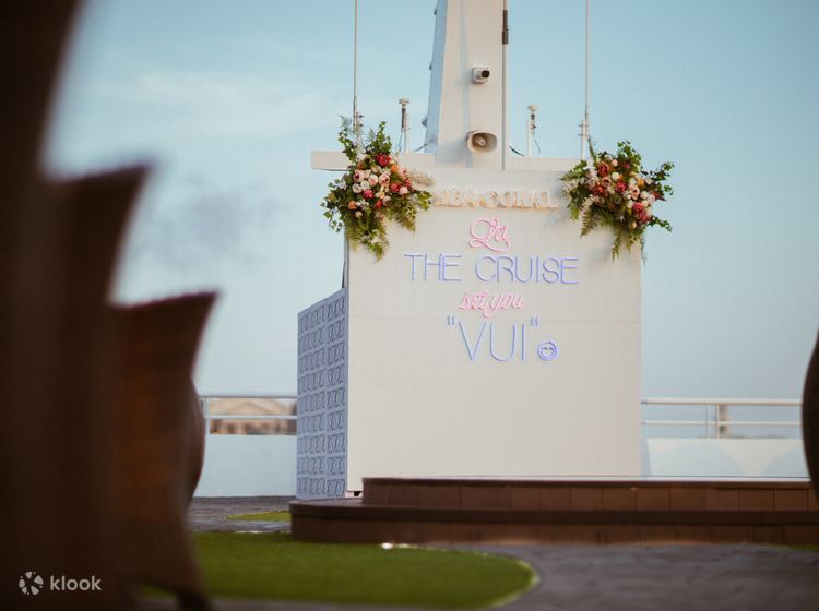 나트랑 로맨틱 선셋 디너 크루즈 By Sea Coral Cruise - 클룩 Klook 한국