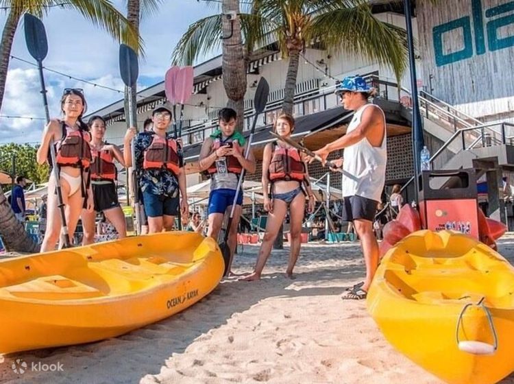 Kayak, Stand Up Paddleboard, Banana Boat and Donut at Ola Beach