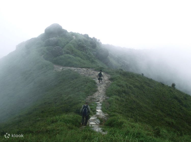 Lantau Peak Hiking Tour - Klook Philippines