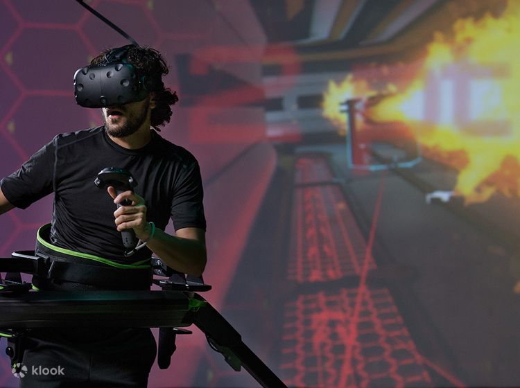 Htc vive experience store