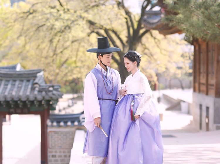 Hanbok Rental Voucher at Changdeokgung Store Klook Singapore
