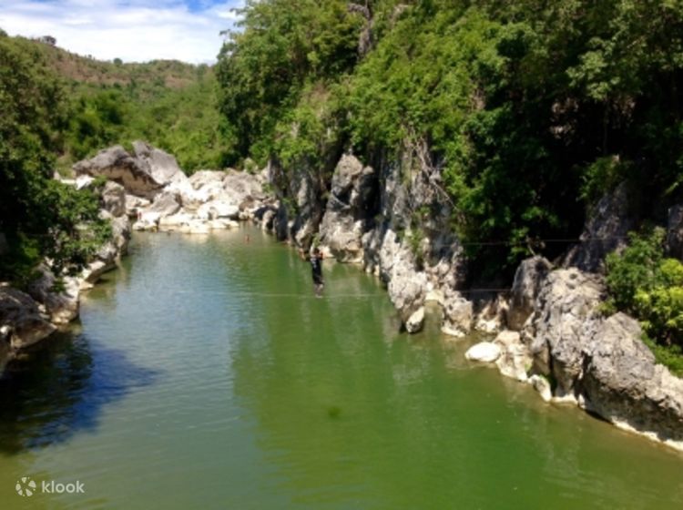 Mount Manalmon Day Hike in Bulacan Klook New Zealand
