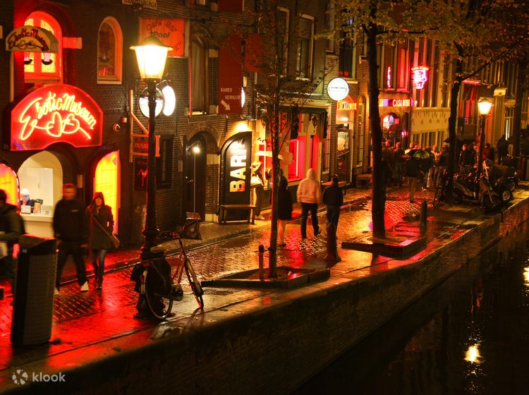 nøjagtigt Mathis spand Amsterdam Red Light District Guided Walking Tour - Klook