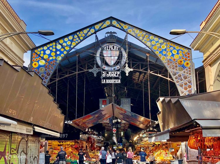 Barcelona　Ramblas,　and　Markets　Walking　Las　Tour:　Boqueria,　La　Beyond　Klook　Singapore