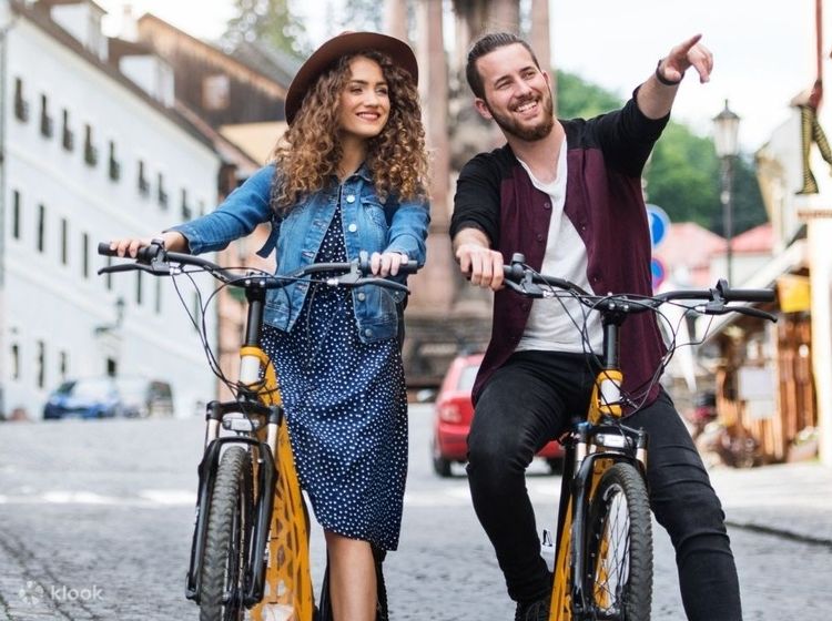 E bike online touring