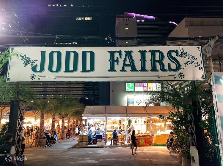 Cuộc sống về đêm ở Bangkok Chợ đêm Jodd Fairs Train - Klook Việt Nam