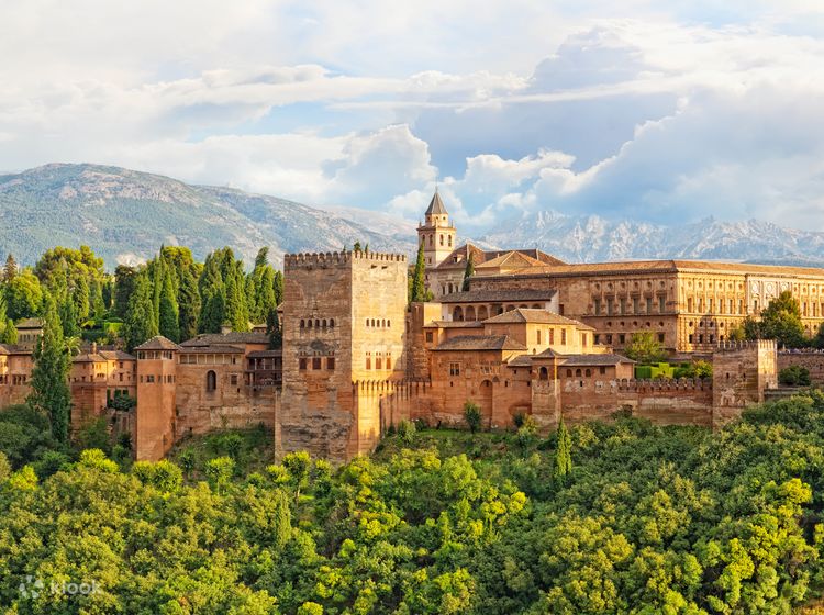 Essential tips for visiting The Alhambra, Granada