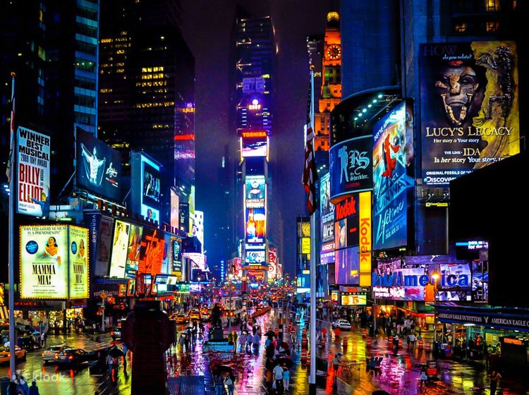 Broadway and Times Square Walking Tour in New York - Klook United States
