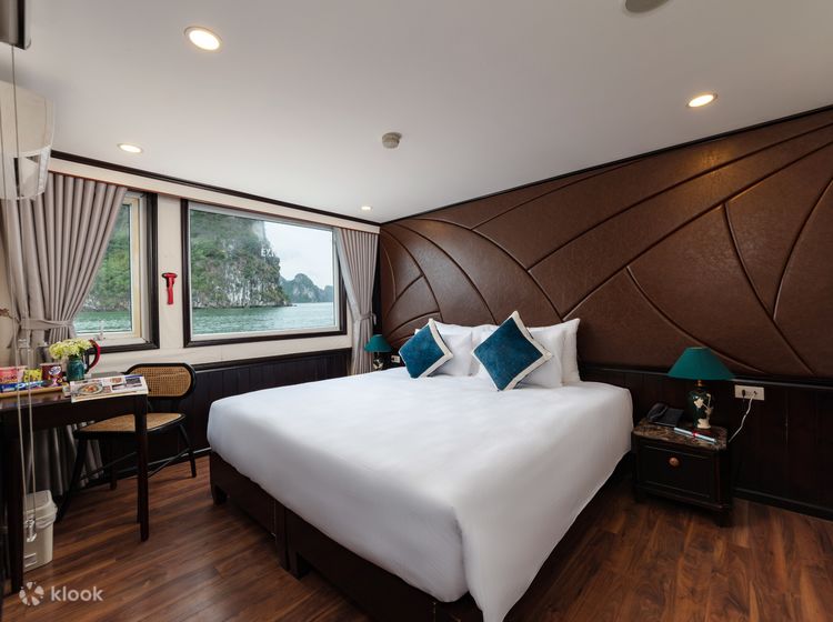 Ha Long Bay Overnight Cruise Tour by Emotion Cruise - Klook India