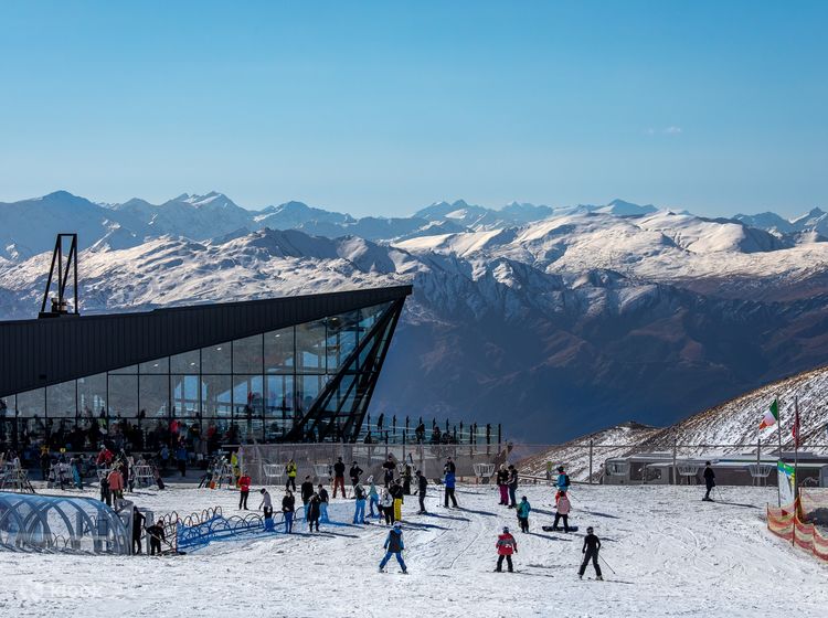 Remarkables ski top