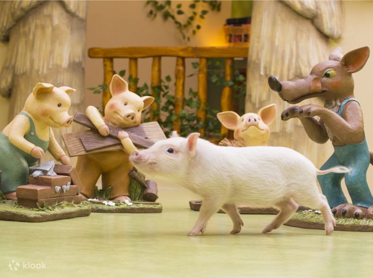 Micro hotsell pig toys