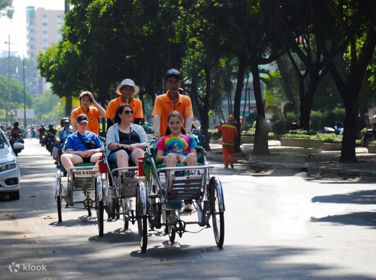 Cyclo touring hotsell